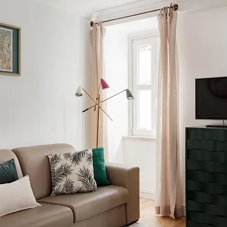 Exclusive | Bairro Alto Feel Apartment Lisbon