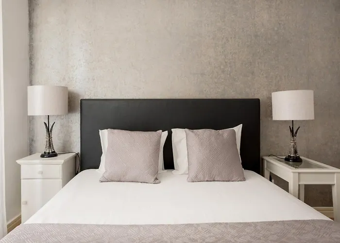 Apartment Exclusive | Bairro Alto Feel