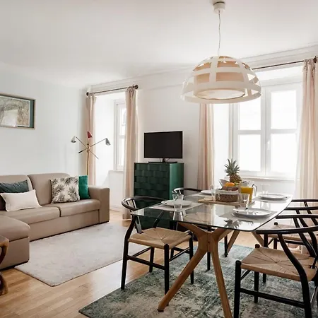 Exclusive | Bairro Alto Feel Lisboa
